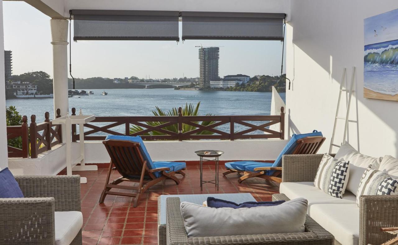 Tamarind Village Hotel Apartments Момбаса Екстериор снимка